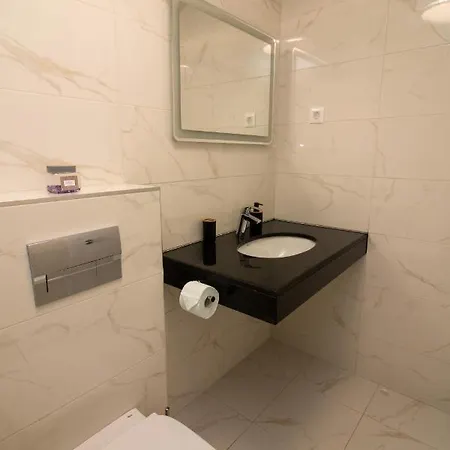 Apartment Degraf Stylish Downtown Gallery Sofia